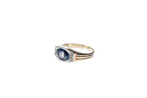 GOLD ART DECO RING WITH DIAMONDS AND SAPPHIRE | Czechoslovakia (Czechoslovakian / Czechoslovakia)