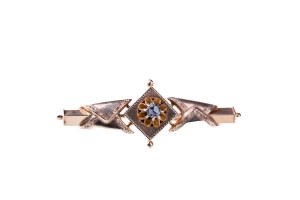 GOLD BIEDERMEIER BROOCH WITH DIAMOND | Central Europe (Central European / Central Europe - 2nd half of the 19th century)