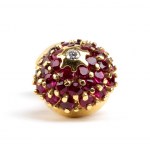 PEREZ: Rubies gold cufflinks and studs set