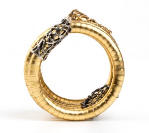 Golden snake model bracelet
