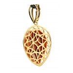 Cerasuolo coral gold pendant