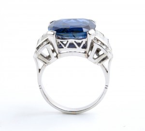 Blue sapphire diamond white gold ring