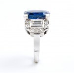 Blue sapphire diamond white gold ring