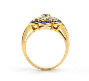 Złoty pierścionek z szafirami i diamentami
