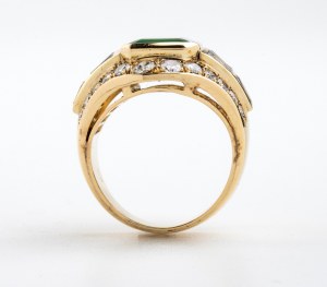 Smaragdový diamantový zlatý prsteň