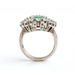 Emerald diamond gold ring