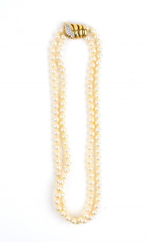 Złoty naszyjnik z diamentową perłą