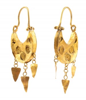 Gold pendant earrings in archeological-style
