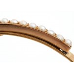 Złota sztywna bransoletka z perłami