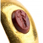 Archaeological-style gold ring set with red diasper