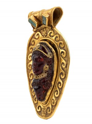 Gold archeological-style pendant with amber and emeralds