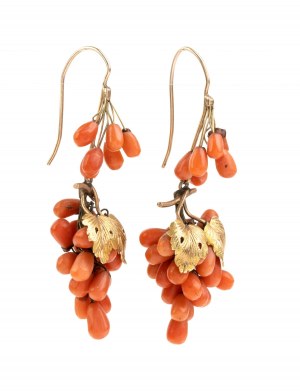Mediterranean coral gold earrings