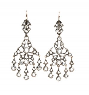 Boucles d'oreilles avec diamants