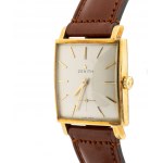 18K carrè gold wristwatch
