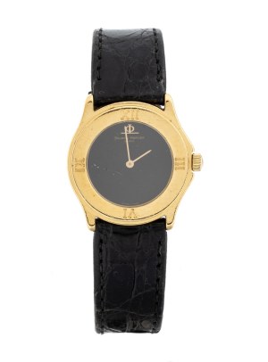 18K gold wristwatch
