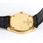 18K gold wristwatch