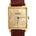 18K gold men's wristwatch