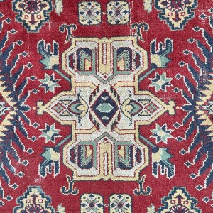 Hedvábný koberec s různými vzory