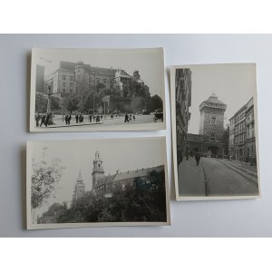 SADA 5 FOTOGRAFIÍ KRAKOW FLORIAŃSKA BRÁNA, KOSTOL MARIACKI, STARÉ AUTÁ