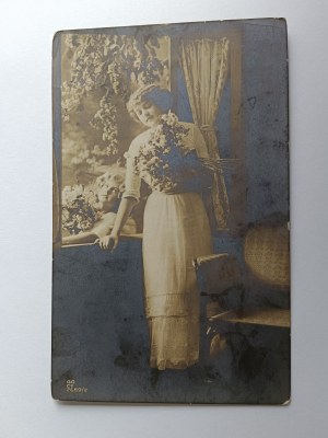 POSTCARD PAINTING WOMAN WITH FLOWERS, PRE-WAR, STAMP ZABRZE