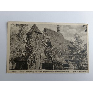 POSTCARD BYTOM WOODEN CHURCH IN PARK 1950