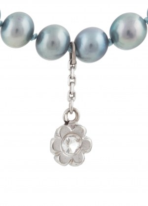 Collana di perle con diamante, contemporanea