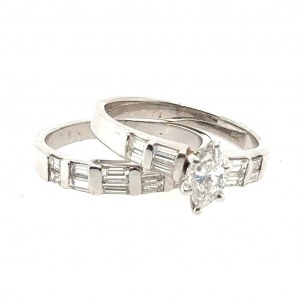 RING IN 14K WHITE GOLD 5.39 GR WITH DIAMOND AND DIAMONDS - RNG30517
