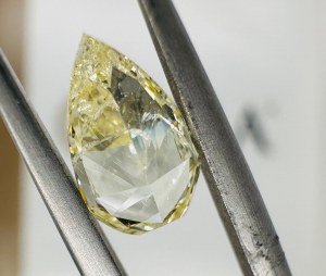 1.07 CT YELLOW DIAMOND - BB40304-6