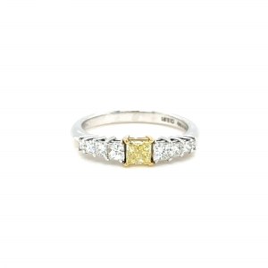 RING IN 18K WHITE GOLD 3.28 GR WITH CENTRAL PRINCESS CUT DIAMOND + SIDE DIAMONDS - JG404038,