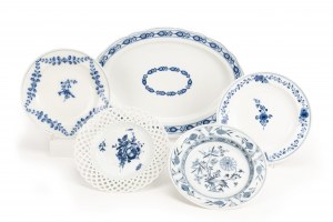 Meissen plate and large serving platter with blue painting