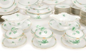 Herend dinner service 'Apponyi green'