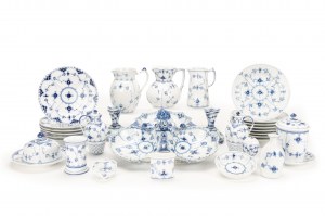 Royal Copenhagen starter and dessert service 'Musselmalet'