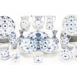 Royal Copenhagen starter and dessert service 'Musselmalet'