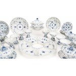 Royal Copenhagen starter and dessert service 'Musselmalet'