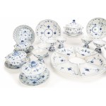 Royal Copenhagen starter and dessert service 'Musselmalet'