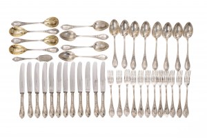 Extensive silver cutlery for 12 people