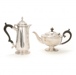 Cafetière et théière en argent