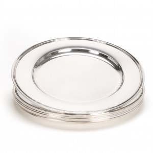 Stříbrný talíř Crown s žebrovaným okrajem