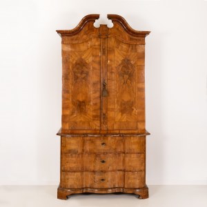 Baroque top cabinet