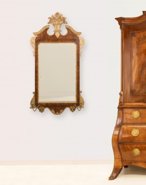 Empírové zrcadlo s korunou a mosaznými lustry