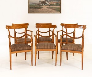 Fotele w stylu regencji z uchwytami w kształcie głowy lwa