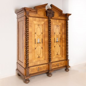 Armoire historiciste de style baroque de Brunswick