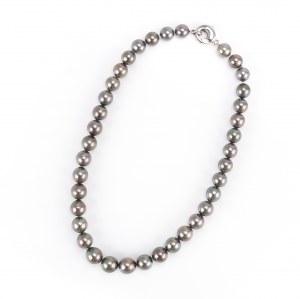 Tahiti cultured pearl necklace