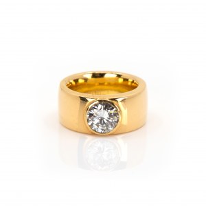 Solitaire ring