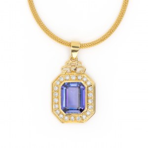 Collana con ciondolo in tanzanite e diamanti