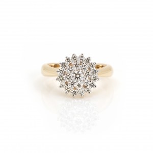 Bague sertie de diamants