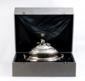 Important Sicilian silver tureen