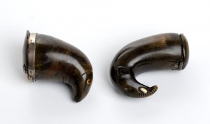 Ein Paar feiner schottisch-georgianischer, in Silber gefasster Horn-Schnupftabakbecher