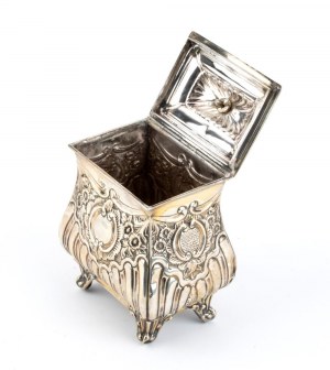 English Victorian sterling silver tea caddy