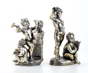 Paire de compositions sculpturales italiennes représentant des artistes putti